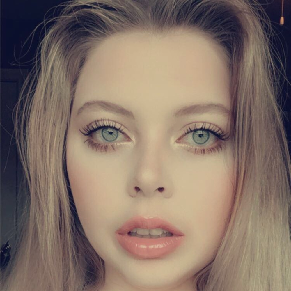 Meet your Posher, Jenna